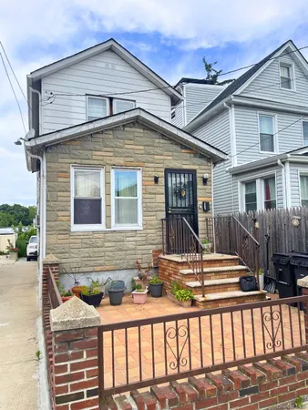 $575,000 | 146-11 123rd Avenue | South Jamaica
