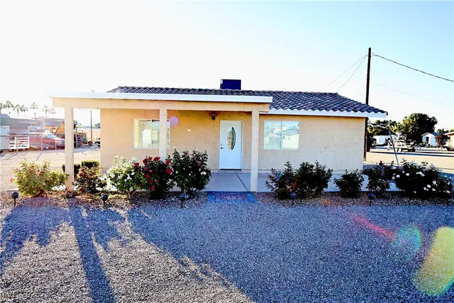 $1,500 | 5081 North Pioneer Way, Unit B, Las Vegas, NV 89149