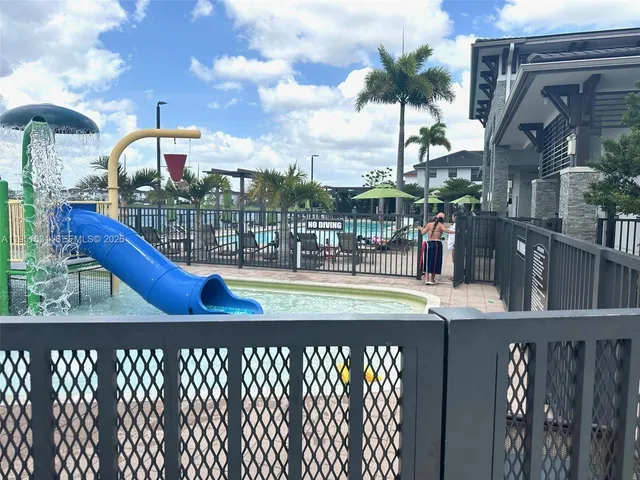 $3,650 | 9113 Northwest 159th Street, Unit 9113, Miami Lakes, FL 33018