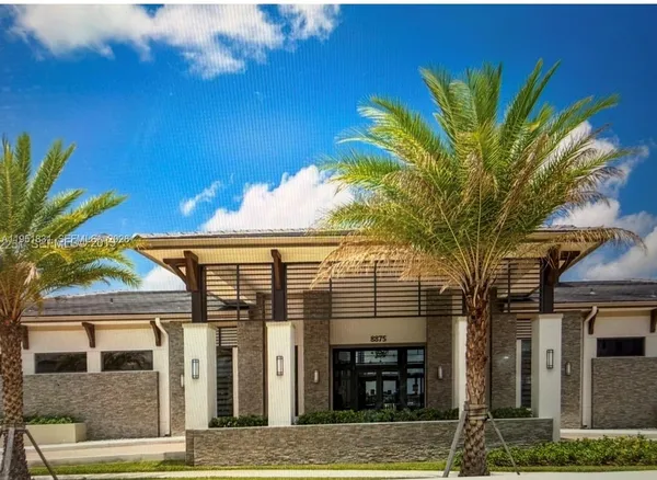 $3,650 | 9113 Northwest 159th Street, Unit 9113, Miami Lakes, FL 33018