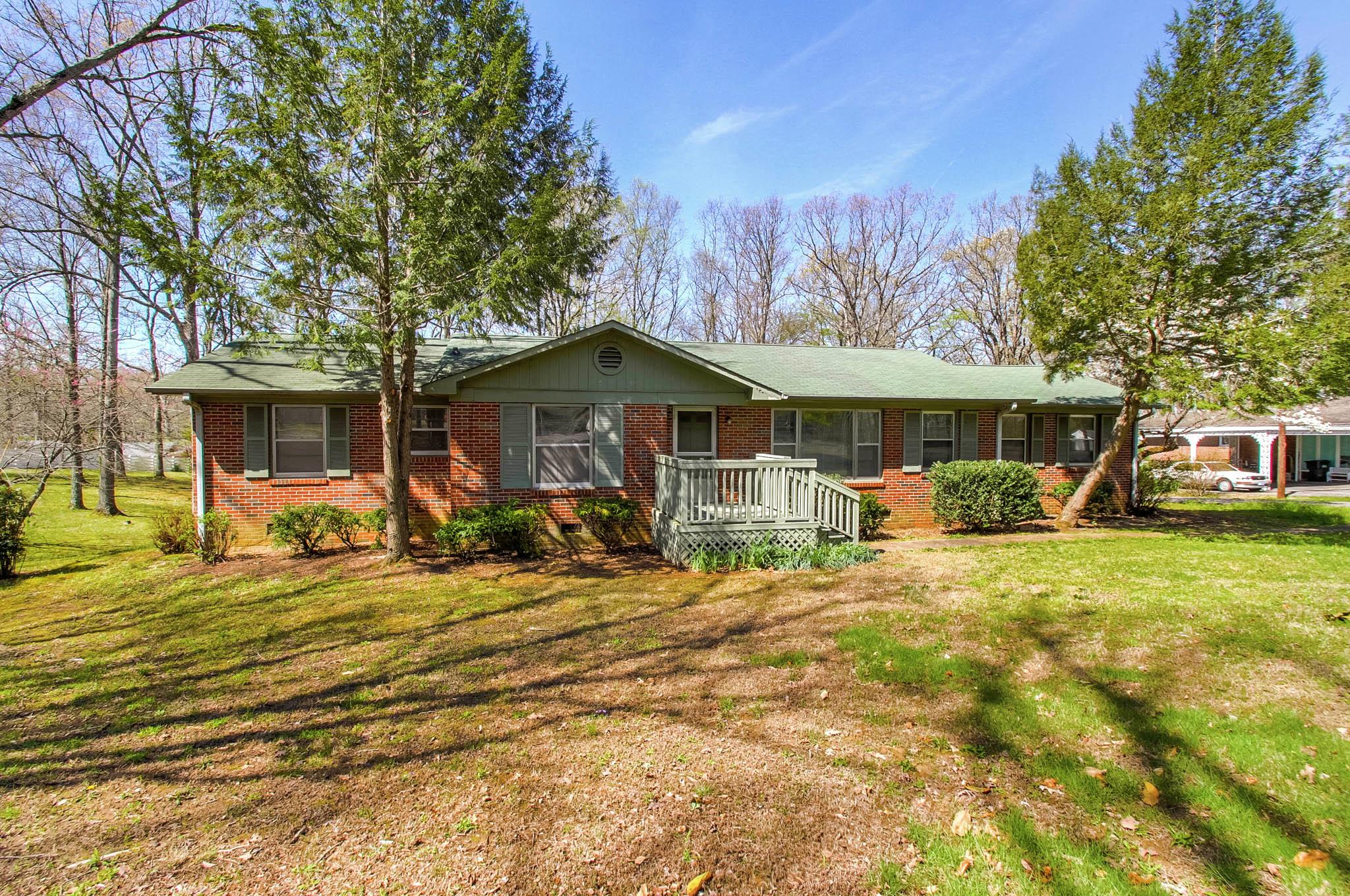 106 Hilltop Road Dickson, TN 37055 - Photo 1 of 30 Gallery Image 1