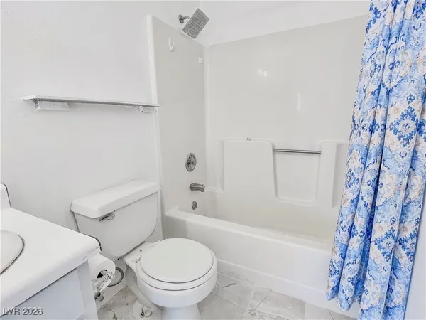 $110,000 | 2044 Mesquite Lane, Unit 202, Laughlin, NV 89029