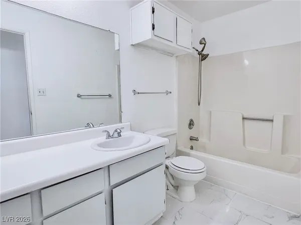 $110,000 | 2044 Mesquite Lane, Unit 202, Laughlin, NV 89029