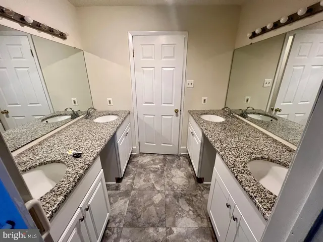 $1,900 | 46 Holland Avenue, Ardmore, PA 19003