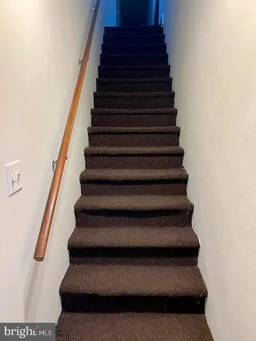 $1,900 | 46 Holland Avenue, Ardmore, PA 19003