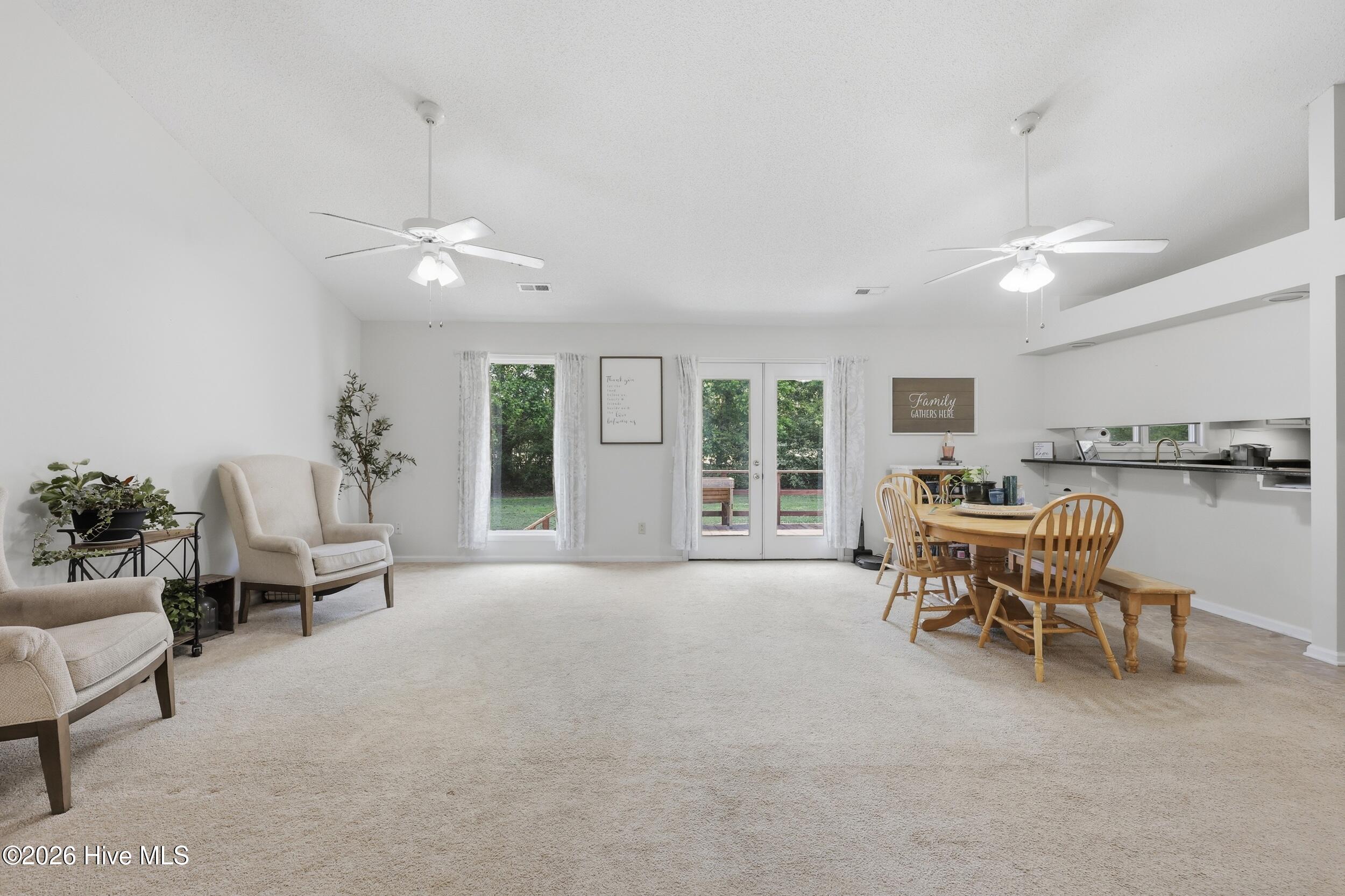935 Soundside Road Edenton, NC 27932 - Photo 12 of 34 Great Room