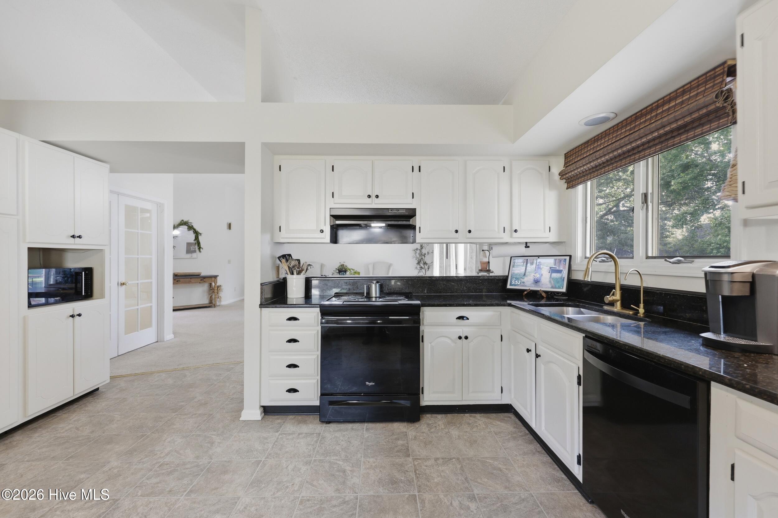 935 Soundside Road Edenton, NC 27932 - Photo 15 of 34 Kitchen