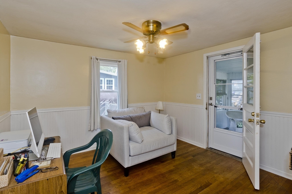 135 Prentice Street Springfield, MA 01104 - Photo 16 of 34 Gallery Image 16