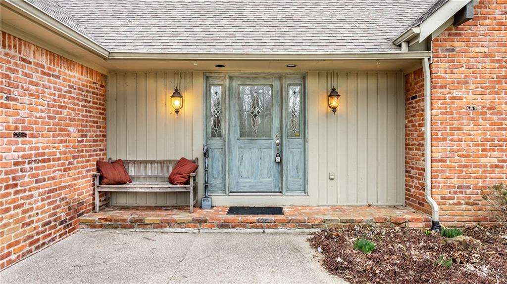 8989 Sargent Road Indianapolis, IN 46256 - Photo 2 of 36 Gallery Image 2