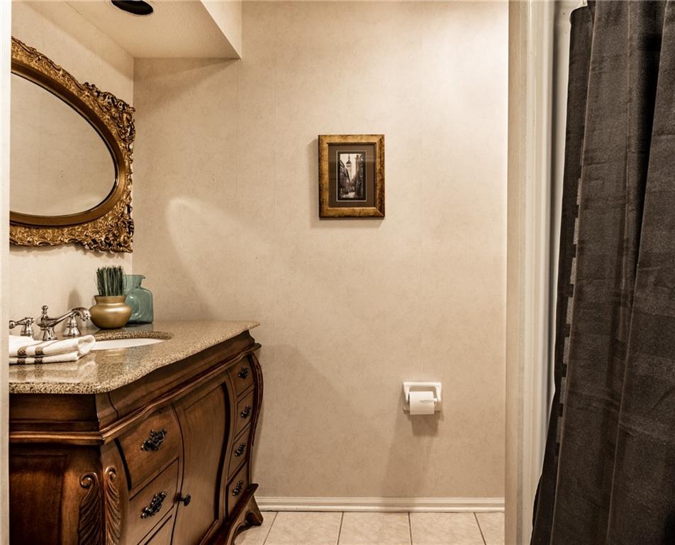 8989 Sargent Road Indianapolis, IN 46256 - Photo 24 of 36 Gallery Image 24