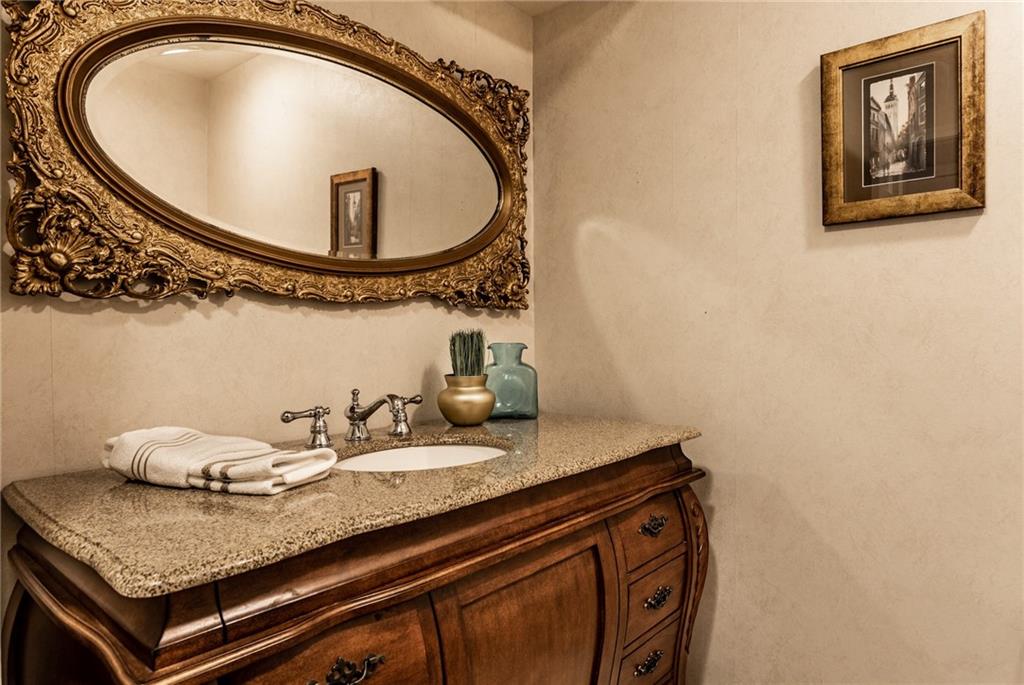 8989 Sargent Road Indianapolis, IN 46256 - Photo 25 of 36 Gallery Image 25