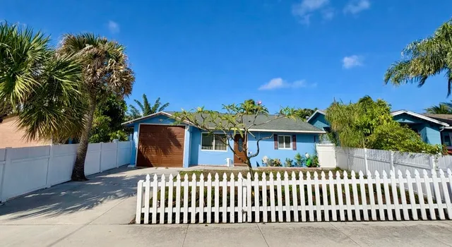 $3,800 | 1728 Sunset Avenue, Lake Worth Beach, FL 33460