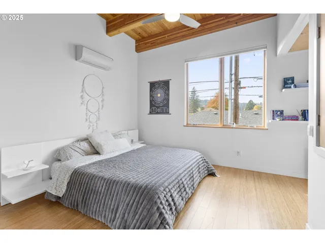 $625,000 | 2747 Friendly Alley, Eugene, OR 97405