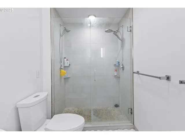 $625,000 | 2747 Friendly Alley, Eugene, OR 97405