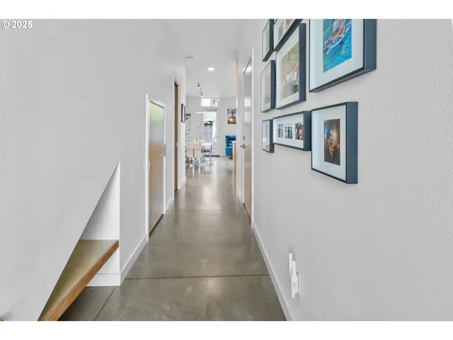 $625,000 | 2747 Friendly Alley, Eugene, OR 97405