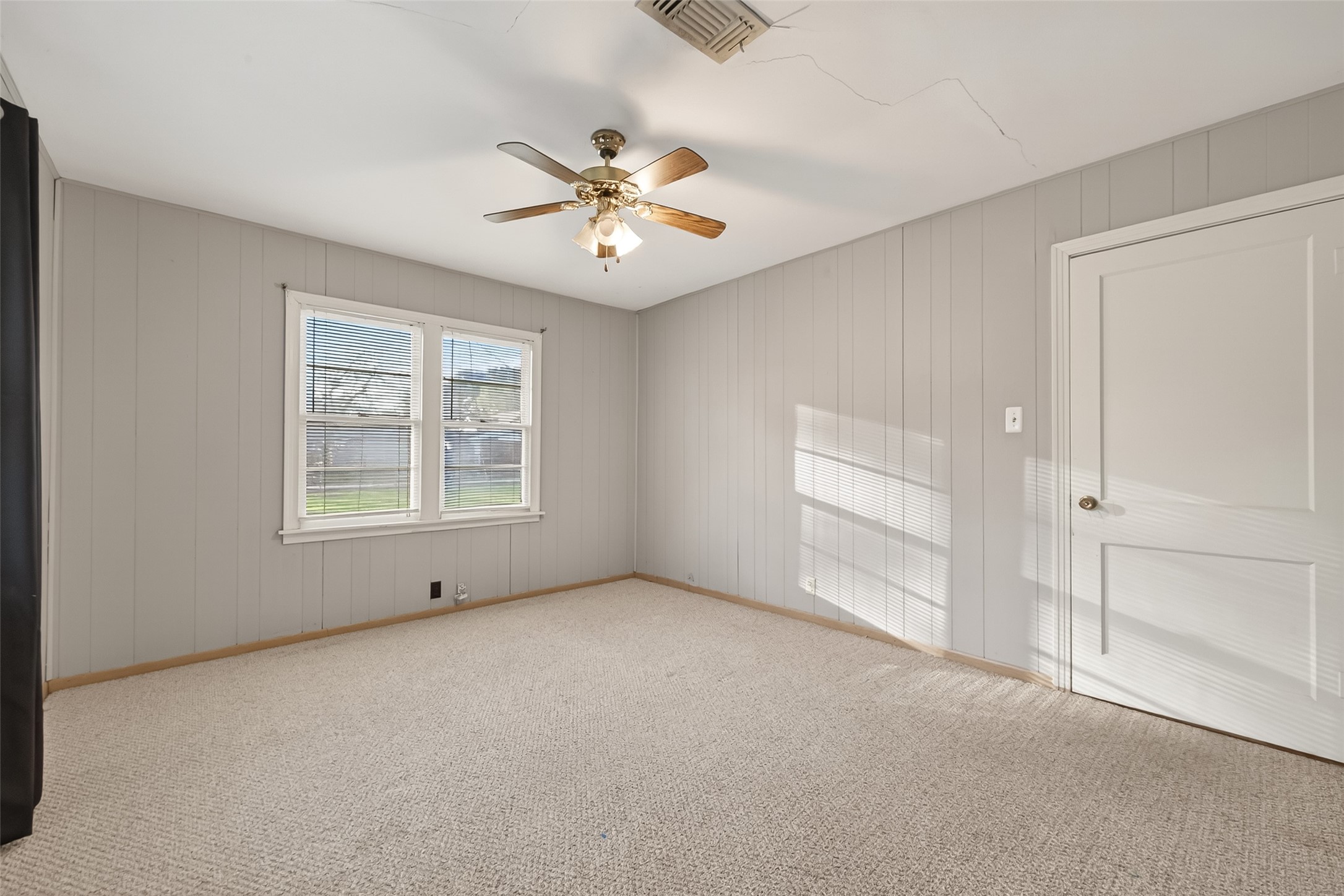 1208 Ward Street Rosenberg, TX 77471 - Photo 12 of 17 Additional View of Bedroom 1