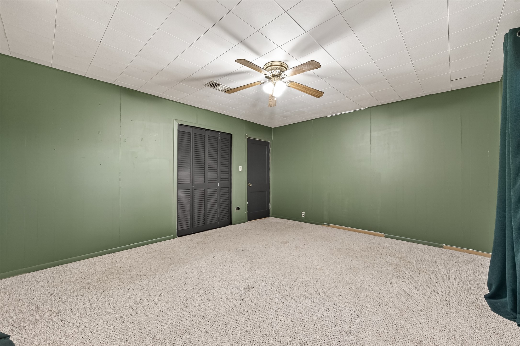 1208 Ward Street Rosenberg, TX 77471 - Photo 14 of 17 Additional View of Bedroom 2