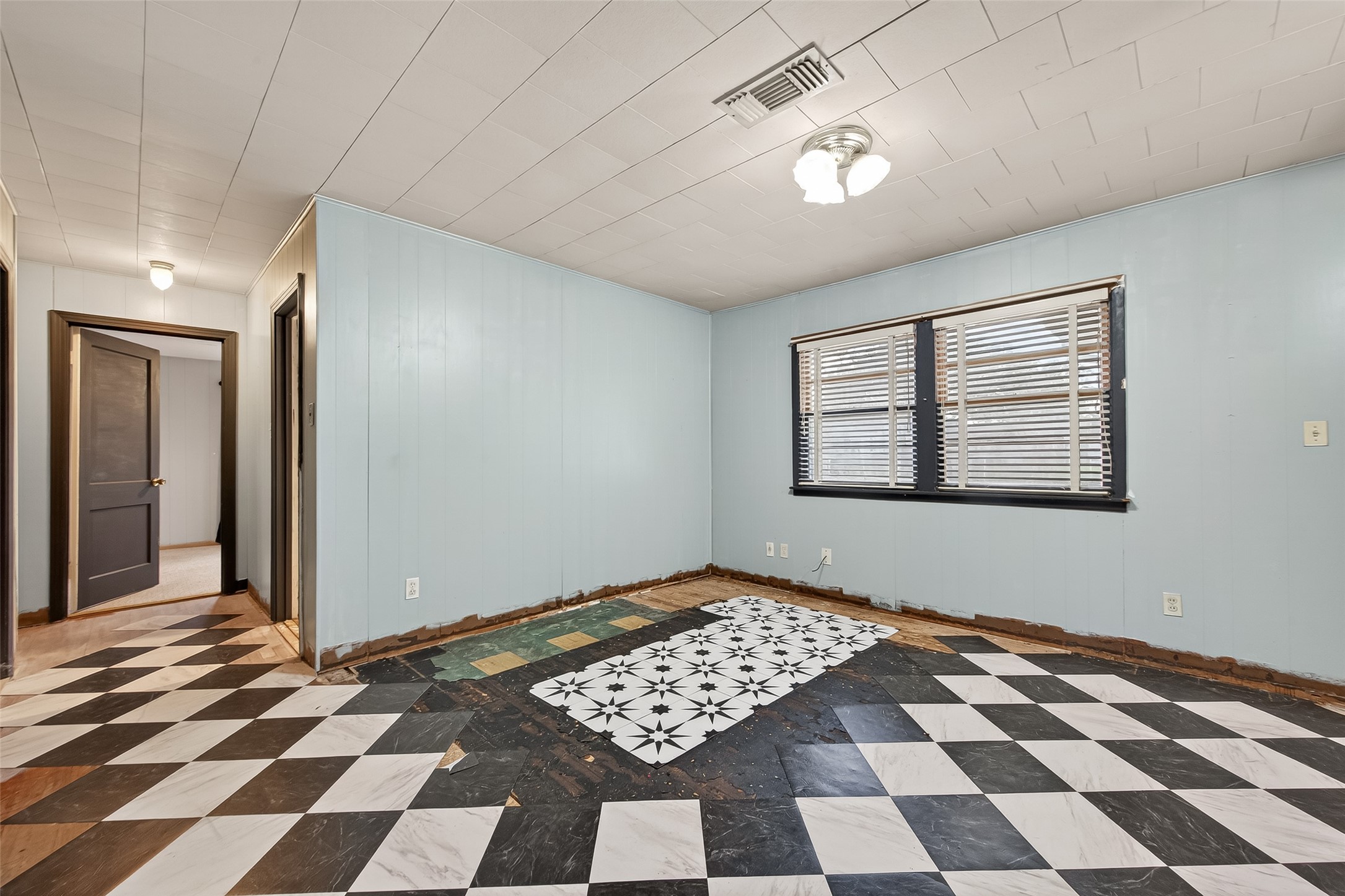 1208 Ward Street Rosenberg, TX 77471 - Photo 7 of 17 Beautiful hardwood floors under waiting to be refinished!