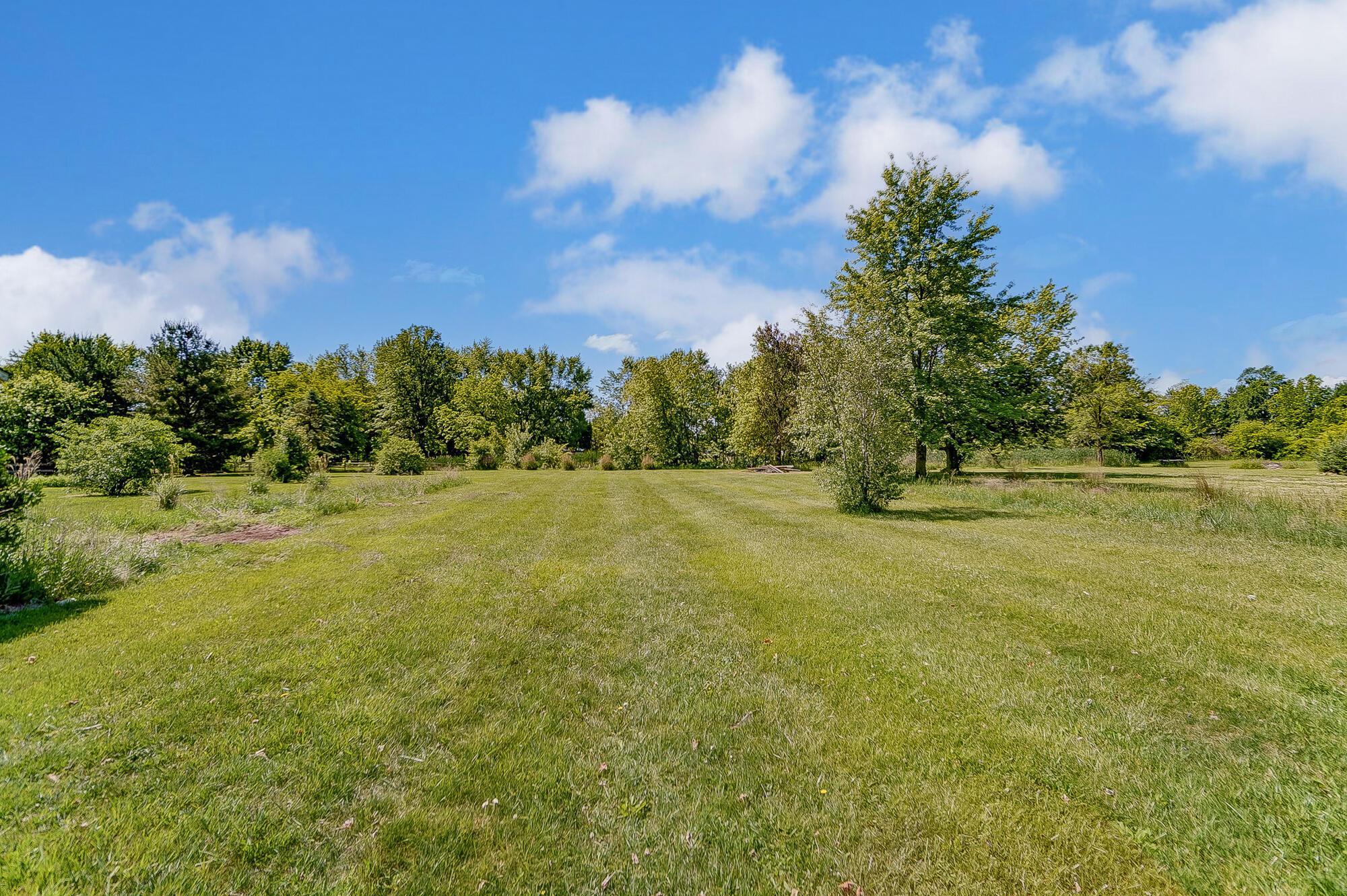 14079 Edwards Road Johnstown, OH 43031 - Photo 19 of 42 044