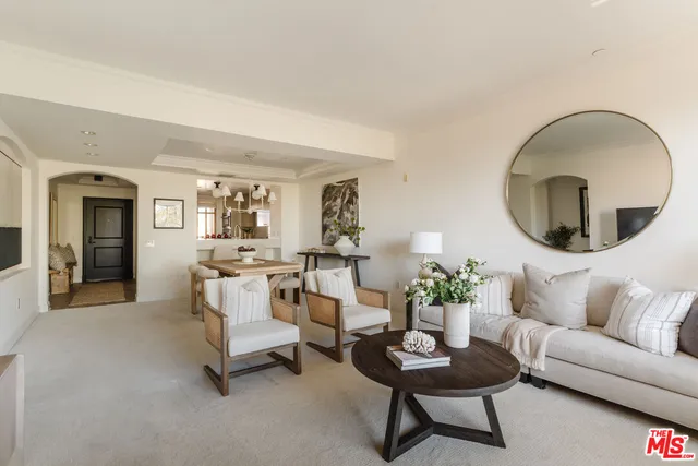 $7,000 | 11847 Gorham Avenue, Unit 302, Los Angeles, CA 90049