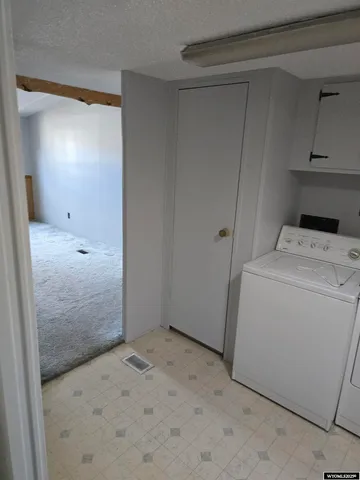 $220,000 | 530 South Kansas Avenue, Guernsey, WY 82214