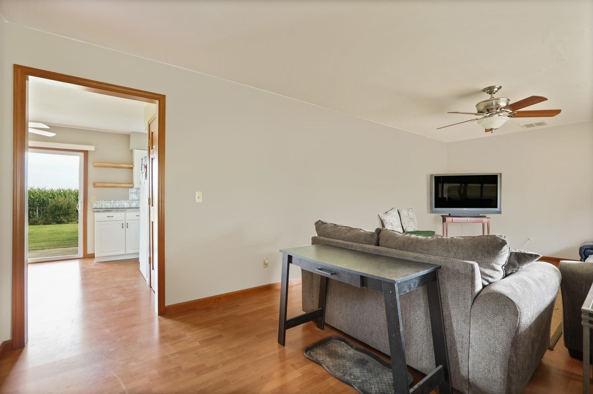 12757 Holland Road Frankenmuth, MI 48734 - Photo 11 of 42 Gallery Image 11
