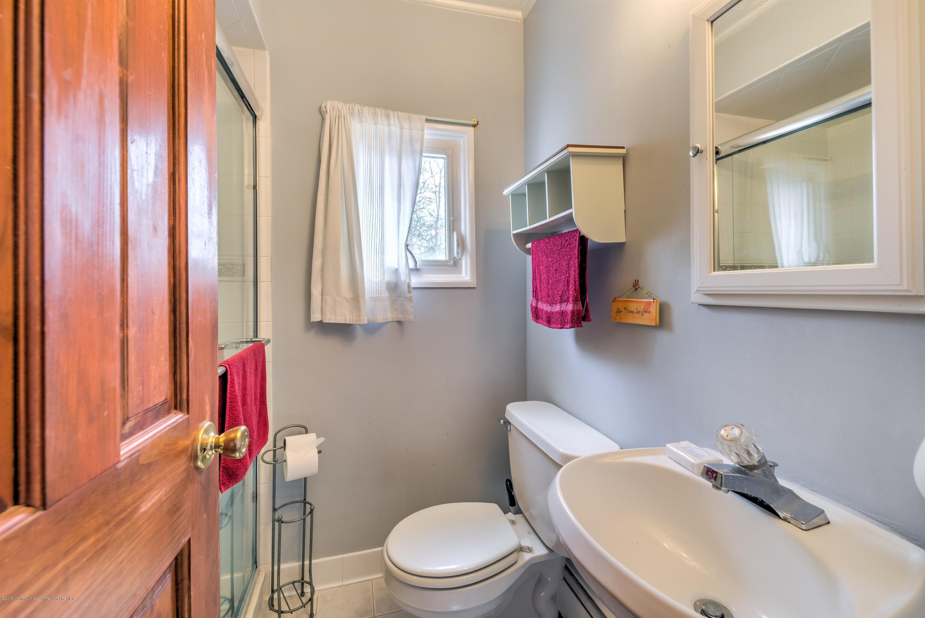 1681 Forge Pond Road Brick, NJ 08724 - Photo 14 of 35 020_BATHROOM