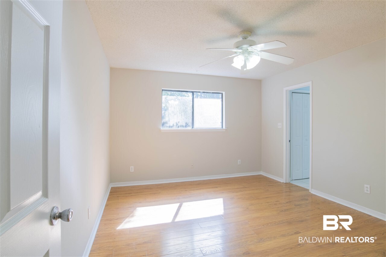 106 Rainer Circle Daphne, AL 36526 - Photo 14 of 23