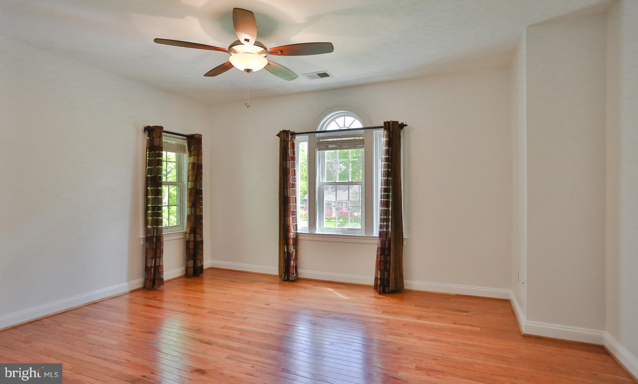 7215 Tanager Street Springfield, VA 22150 - Photo 27 of 43 Bedroom