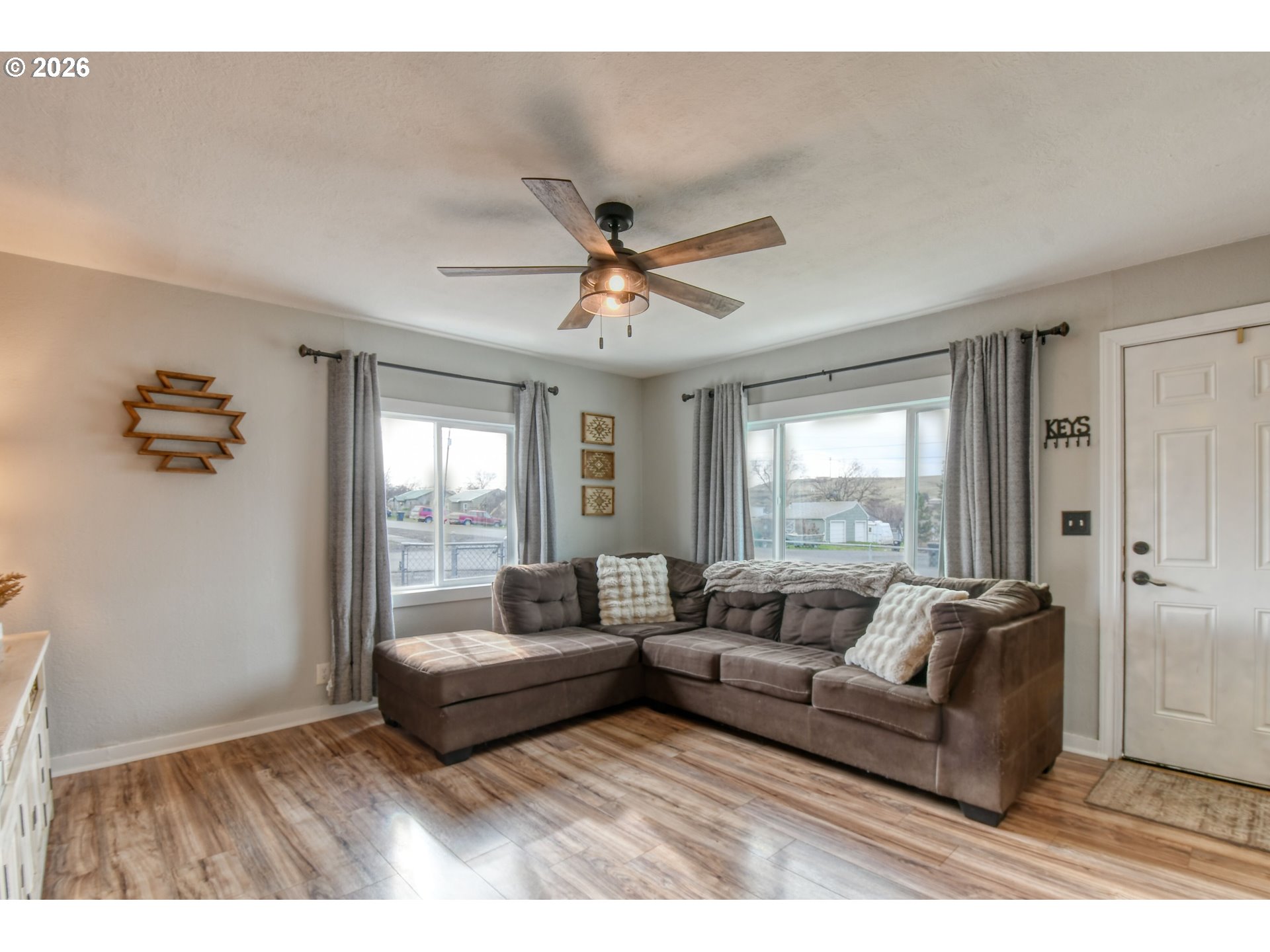 326 Northeast Cherry Street Pilot Rock, OR 97868 - Photo 6 of 34