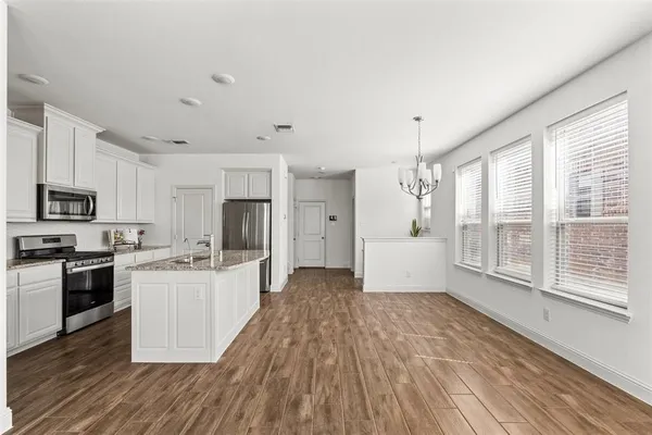 $415,000 | 4721 Smokey Quartz Lane, Arlington, TX 76005