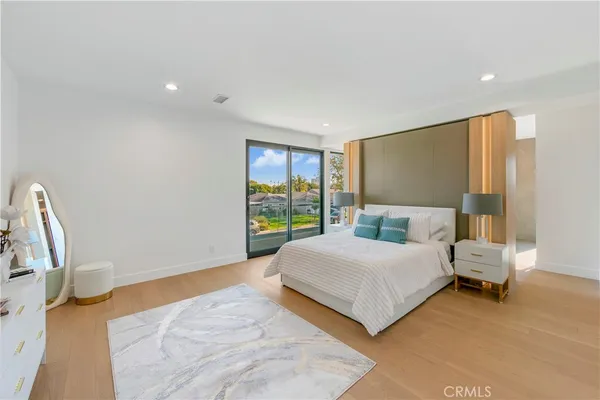 $10,500 | 853 Oak Street, Costa Mesa, CA 92627