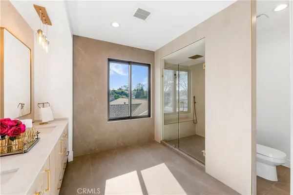 $10,500 | 853 Oak Street, Costa Mesa, CA 92627