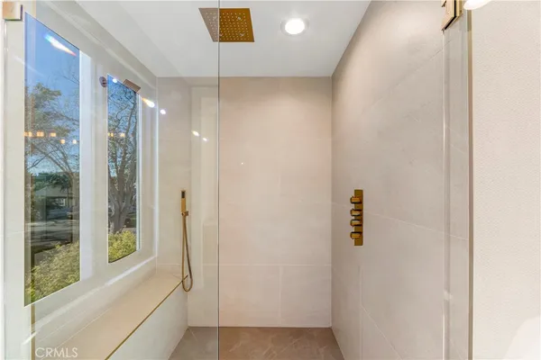 $10,500 | 853 Oak Street, Costa Mesa, CA 92627