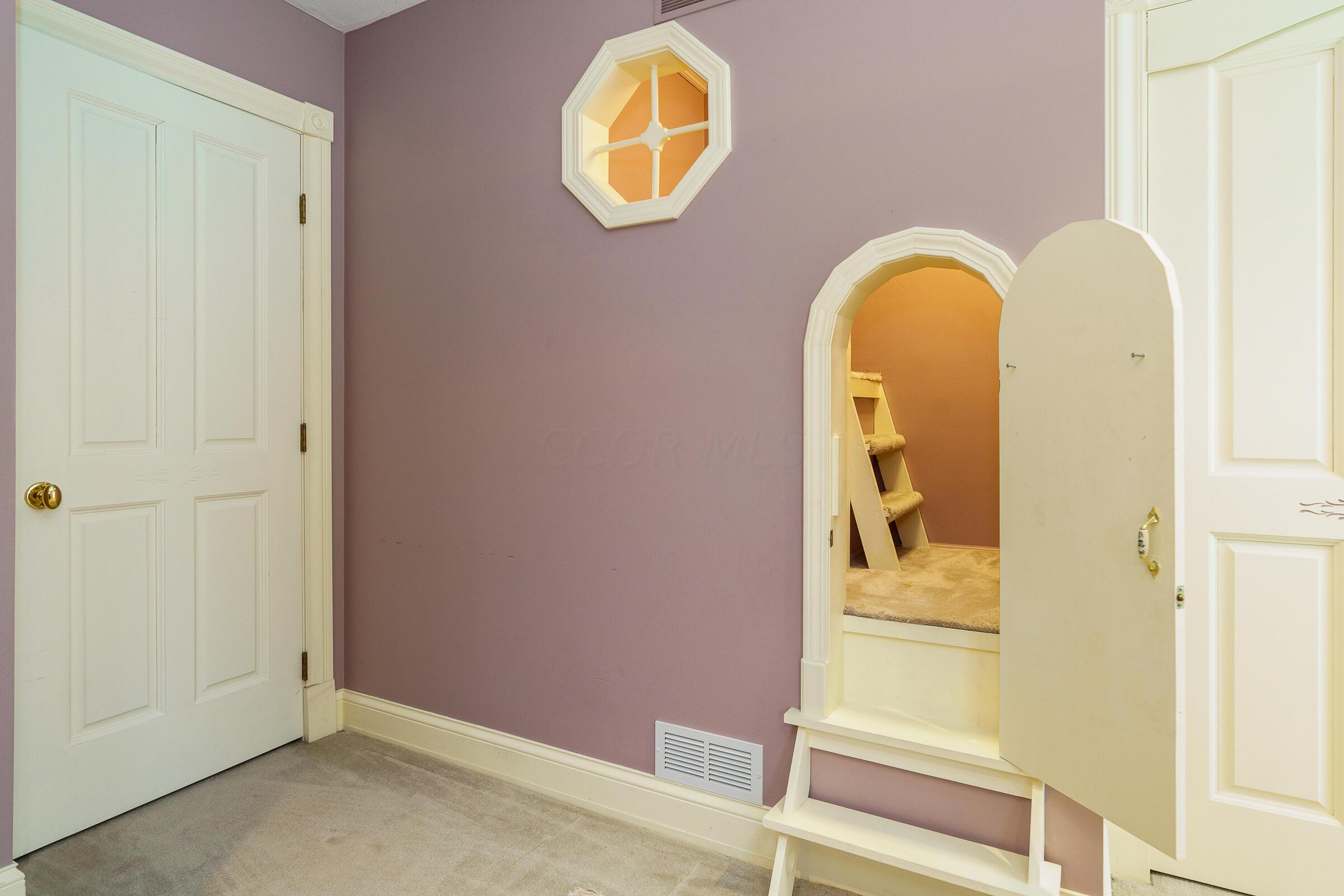 6165 Dublin Road Dublin, OH 43017 - Photo 27 of 54 6165 Dublin Rd-32