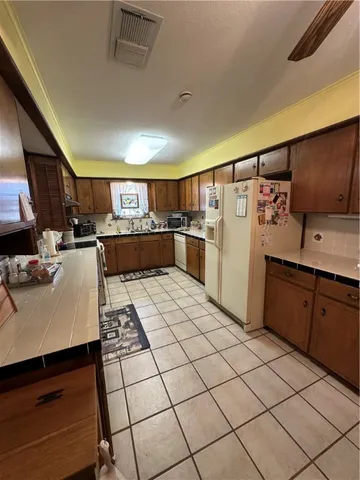 $439,900 | 174 Lcr 472, Mexia, TX 76667