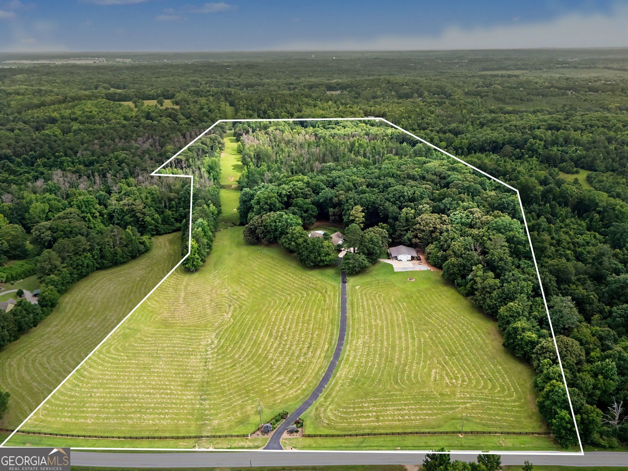 351 Teamon Road Griffin, GA 30223 - Photo 5 of 61