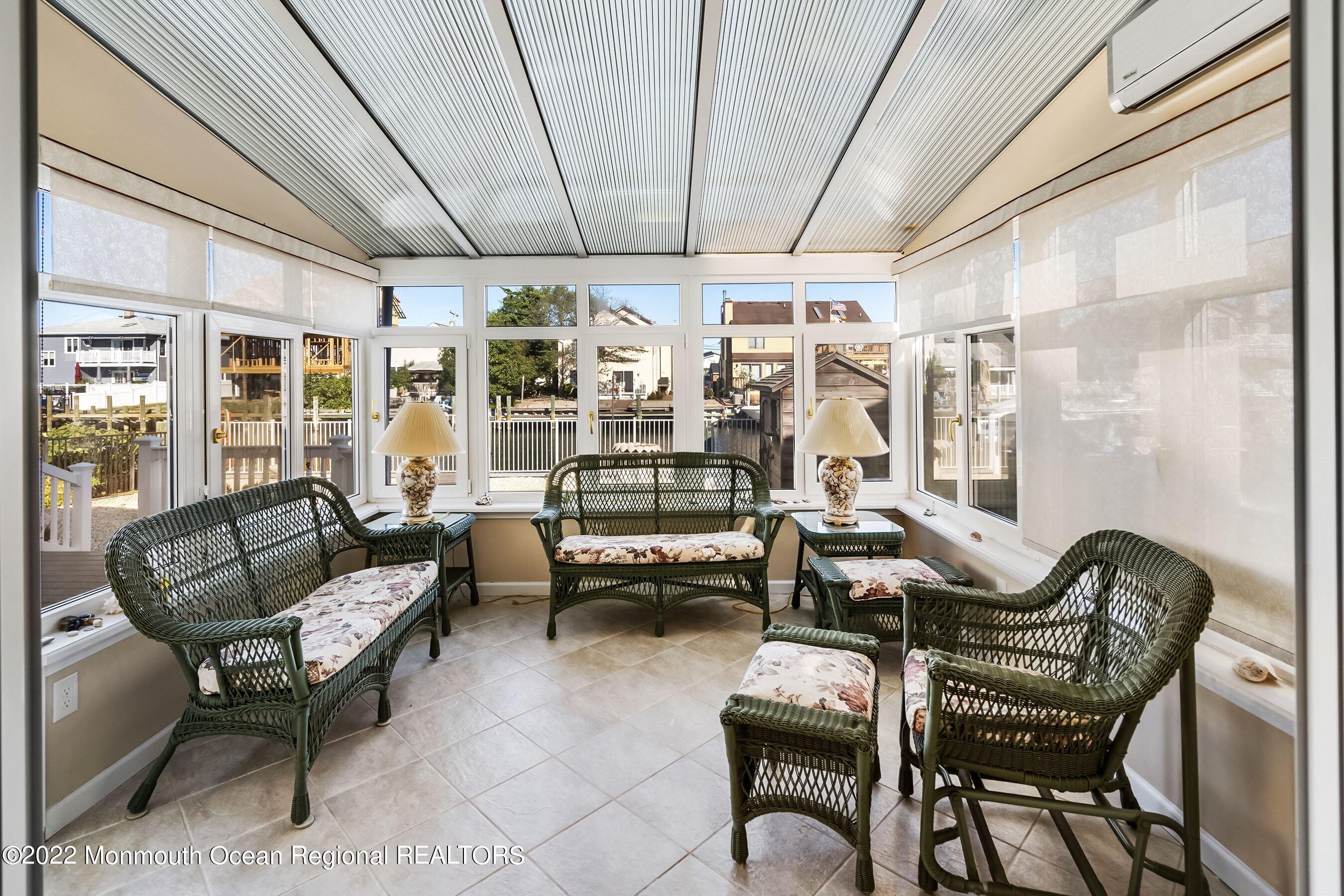 10 Rochester Drive Brick, NJ 08723 - Photo 21 of 29 14-Int13 Sunroom