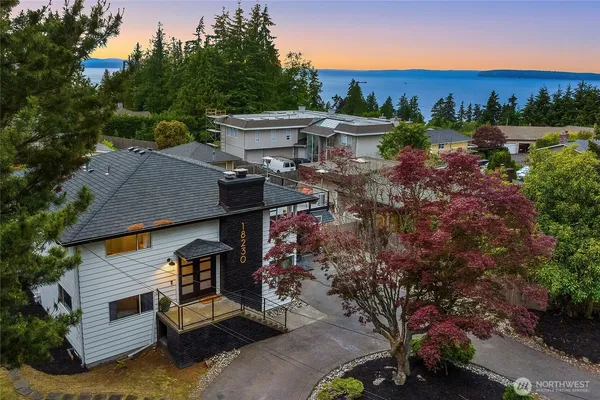 $1,250,000 | 18230 88th Avenue West, Edmonds, WA 98026