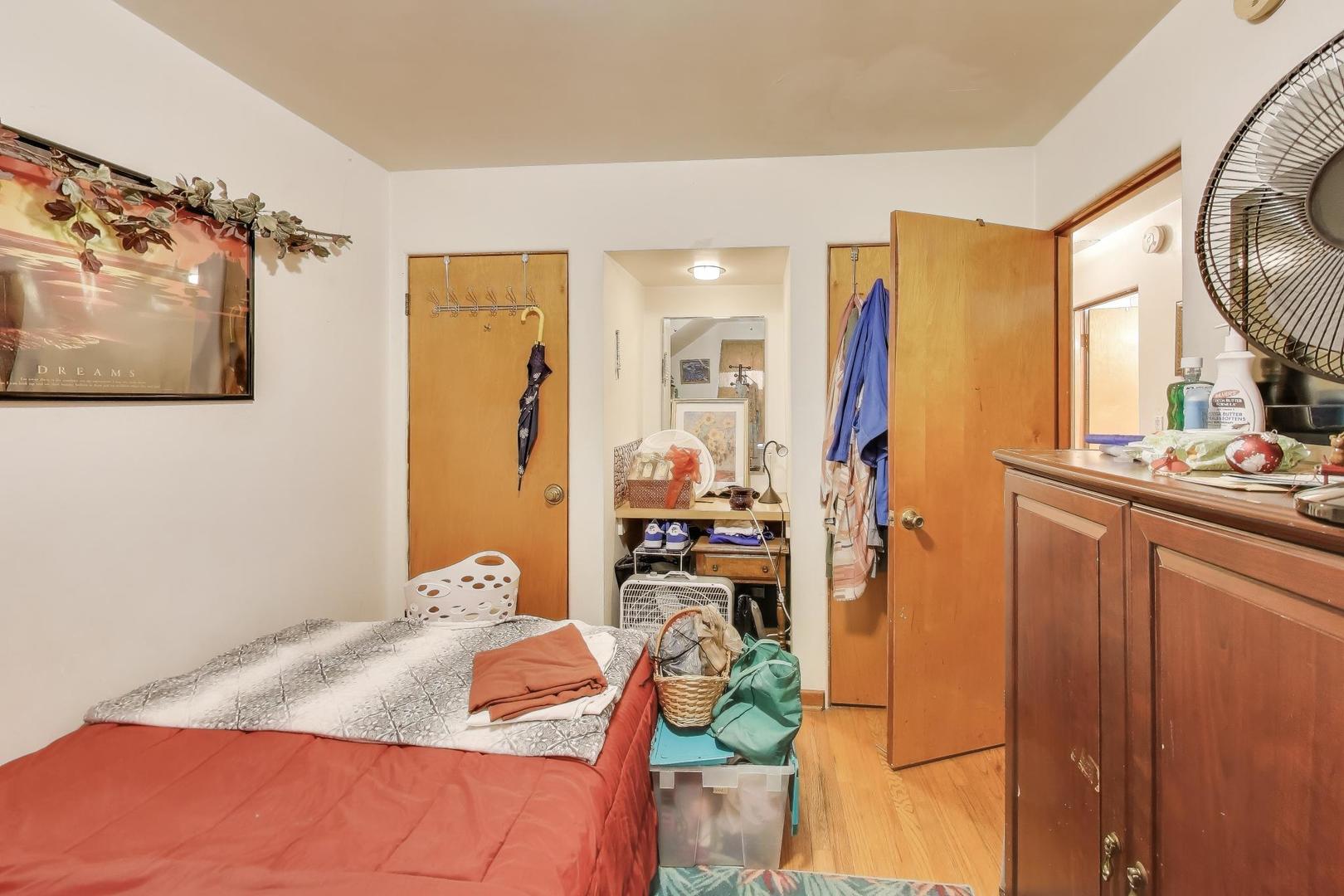 1130 Sheridan Road North Chicago, IL 60064 - Photo 11 of 15