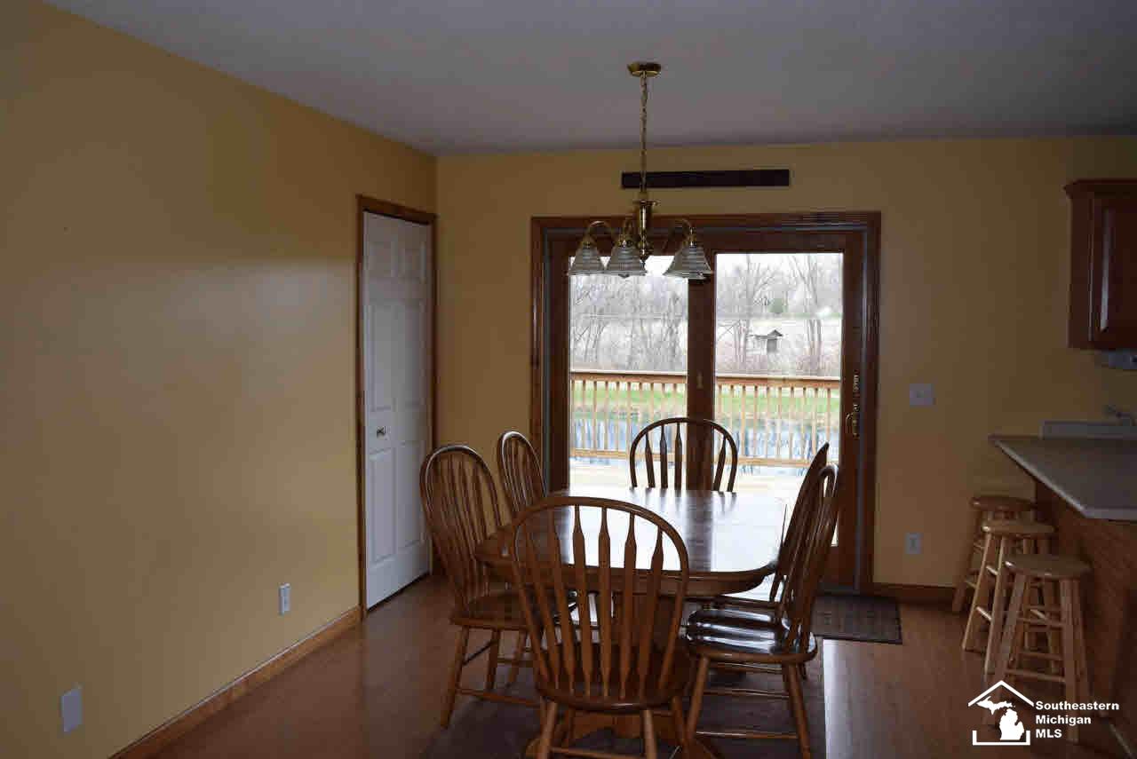 7430 Clinton Macon Road Clinton, MI 49236 - Photo 6 of 23 20435686-5.JPG