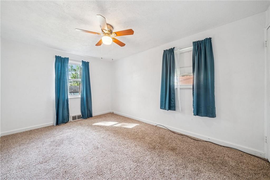 339 Hamil Road Verona, PA 15147 - Photo 17 of 29 Gallery Image 17