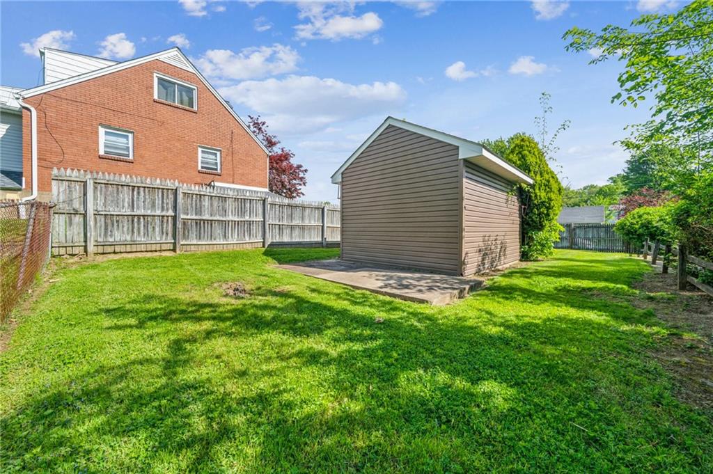 339 Hamil Road Verona, PA 15147 - Photo 26 of 29 Gallery Image 26