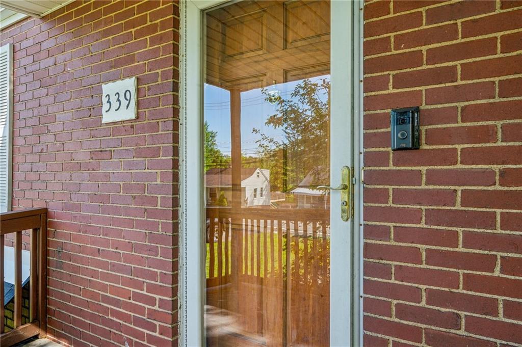 339 Hamil Road Verona, PA 15147 - Photo 4 of 29 Gallery Image 4