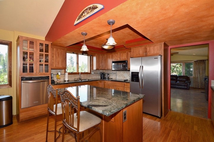 4525 East Jamieson Road Spokane, WA 99223 - Photo 7 of 20