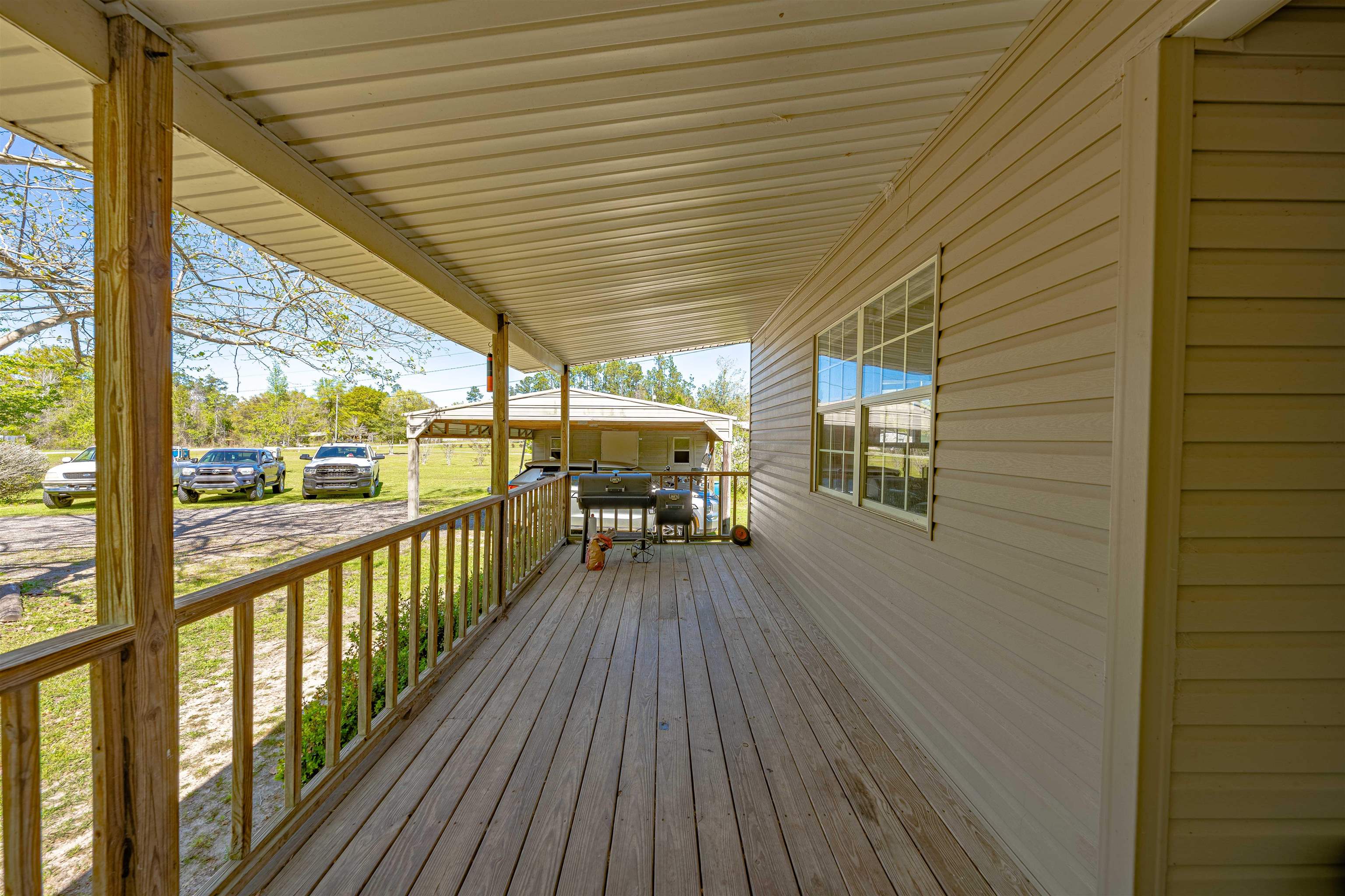 14240 Charlie McDowell Road Bristol, FL 32321 - Photo 38 of 41 Gallery Image 38