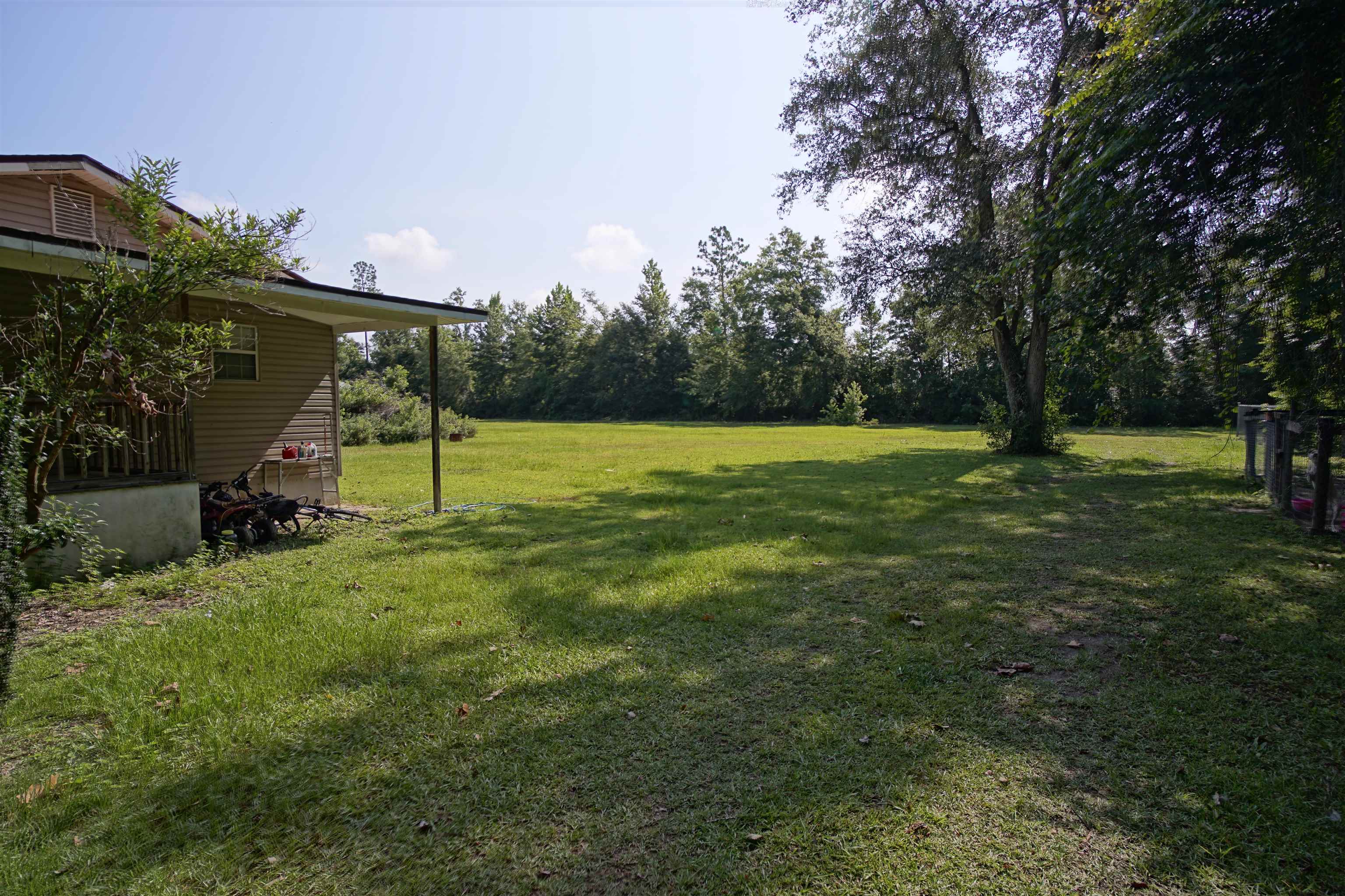 14240 Charlie McDowell Road Bristol, FL 32321 - Photo 6 of 41 Gallery Image 6