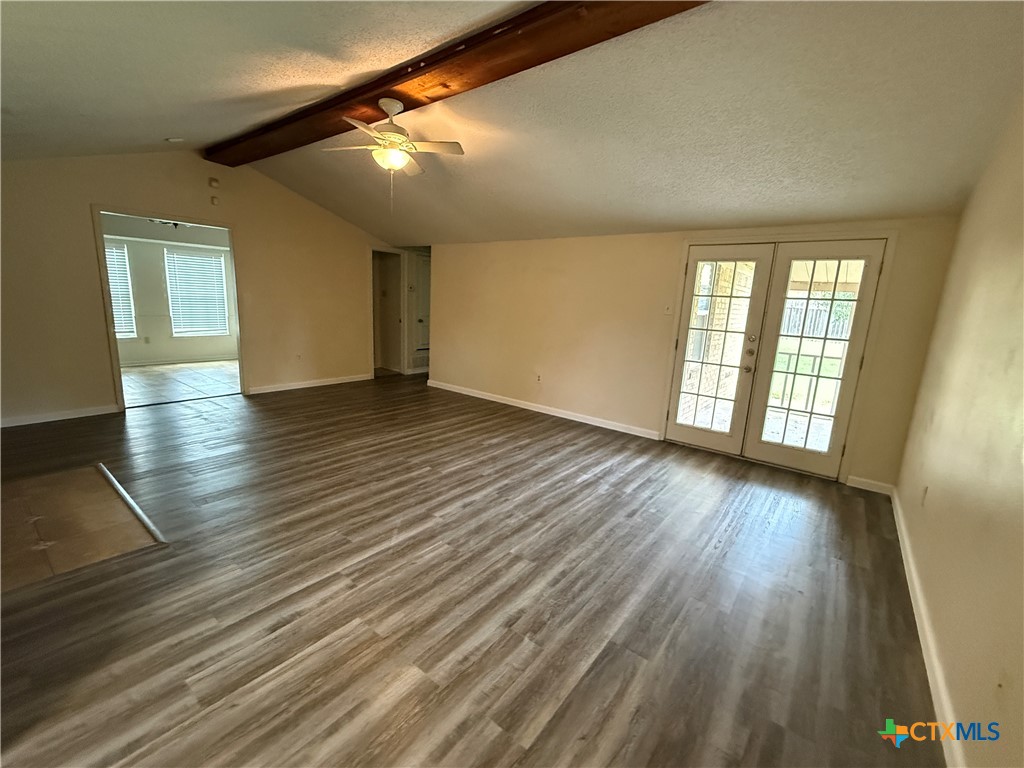 2401 Ridglea Court Killeen, TX 76543 - Photo 2 of 13