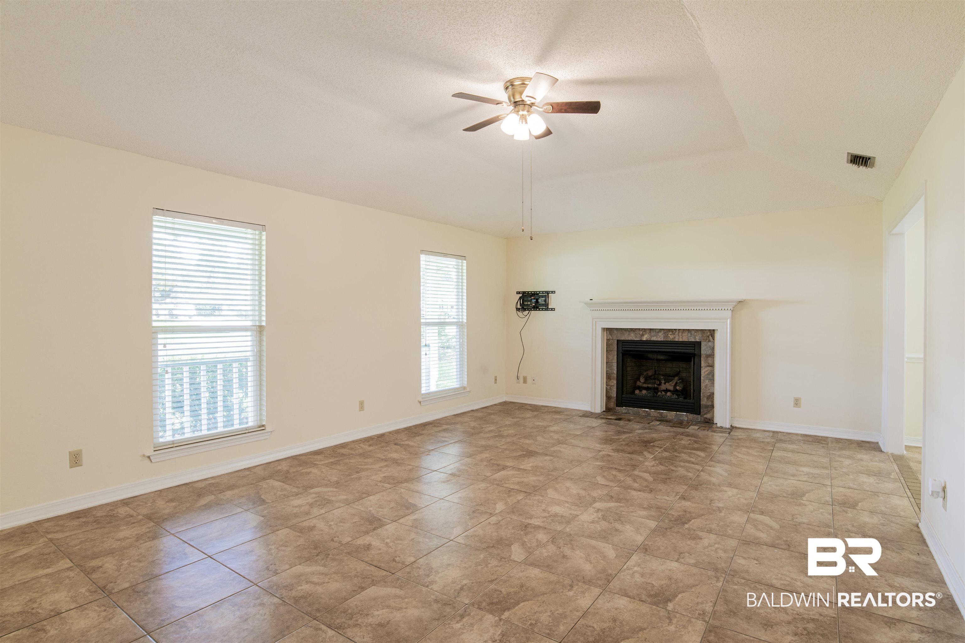 463 Ridgewood Drive Daphne, AL 36526 - Photo 11 of 24