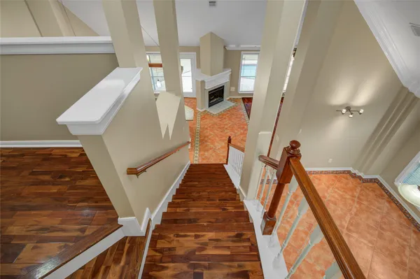 $430,000 | 1427 Basswood Springs Court, Houston, TX 77062